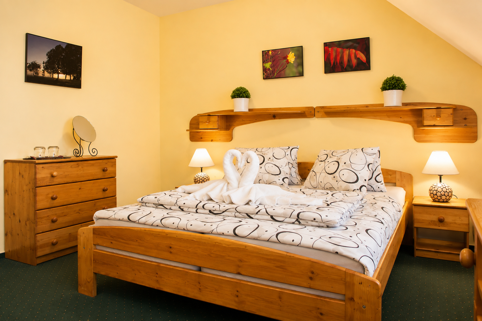 room-details-img