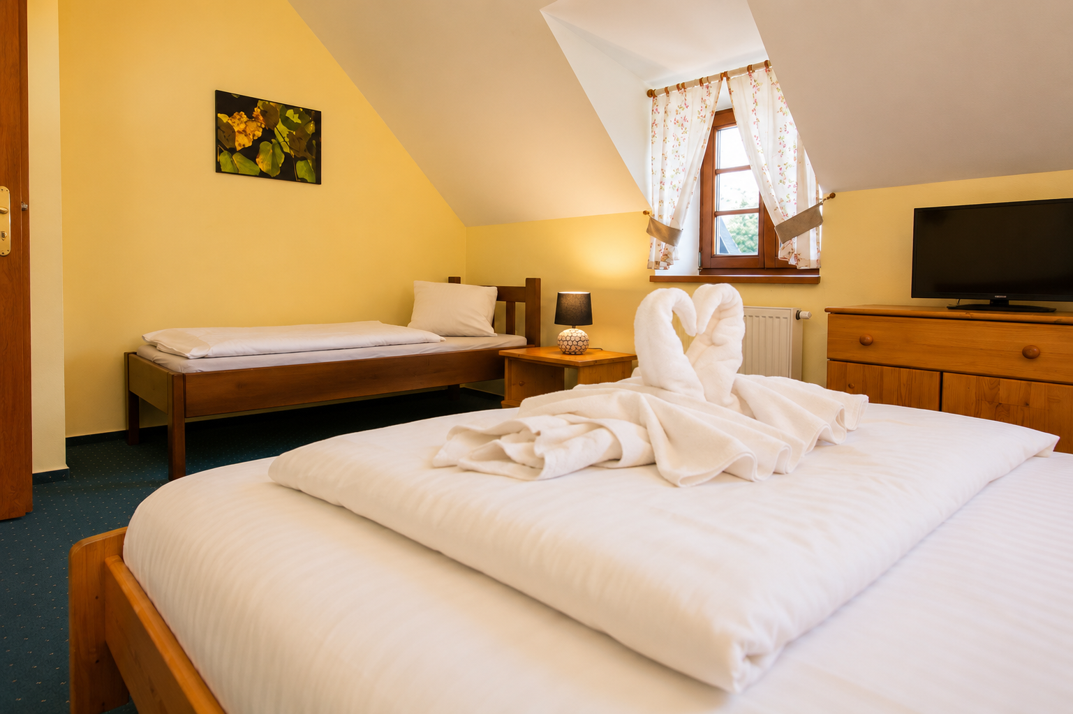 room-details-img